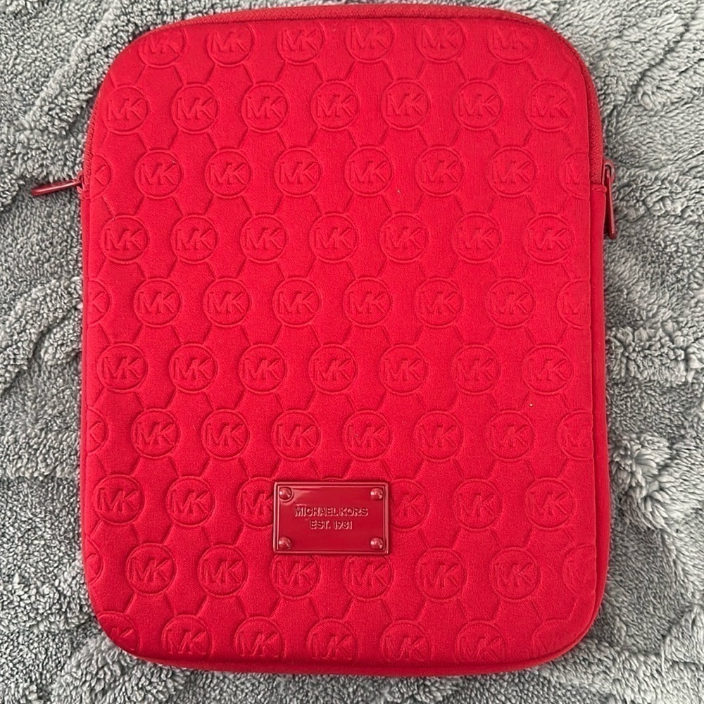 NWOT MICHAEL KORS IPAD CASE